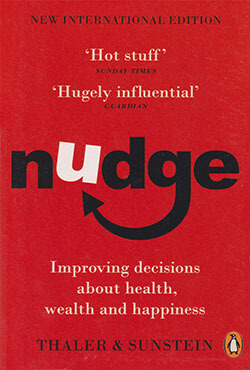 Nudge : Improving Decisions About Health, Wealth and Happiness (পেপারব্যাক)