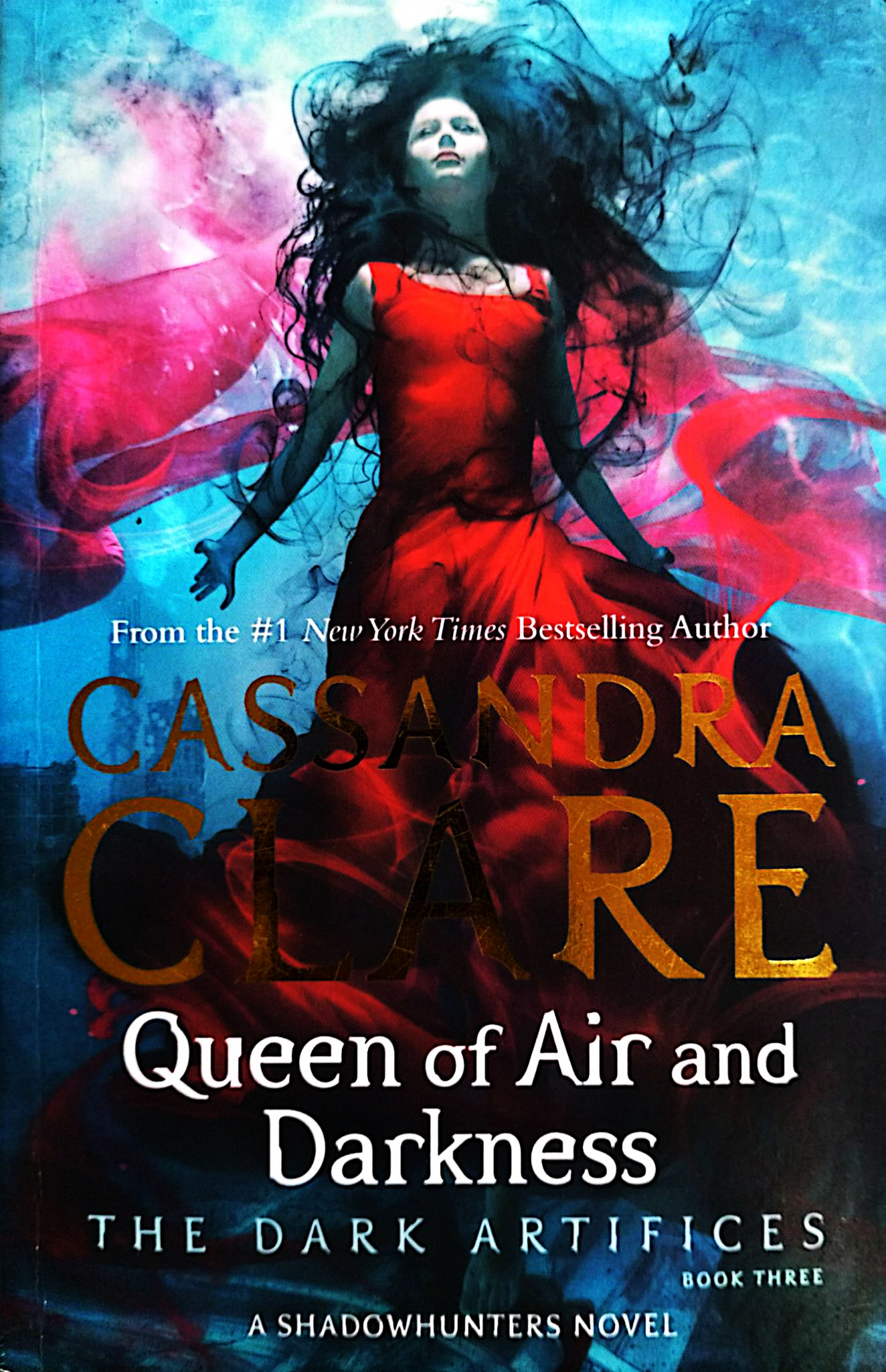 Queen of Air and Darkness (The Dark Artifices 3) (পেপারব্যাক)
